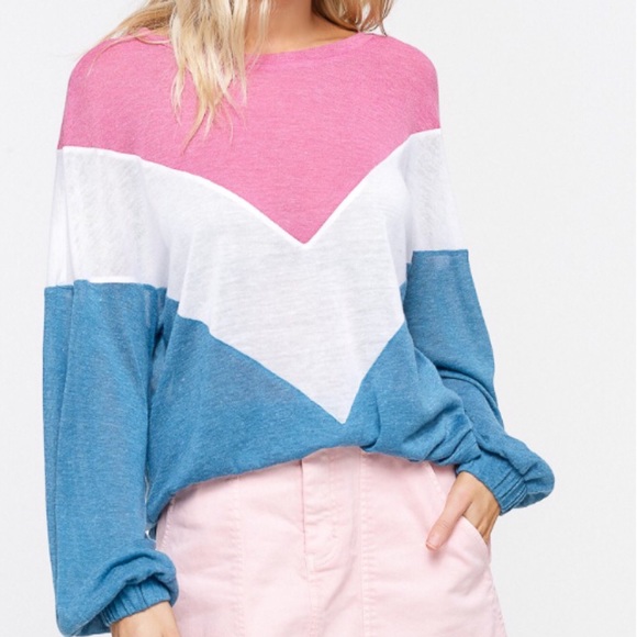 Listicle Tops - Soft Light Color Block Textured Knit V-Shape Top!